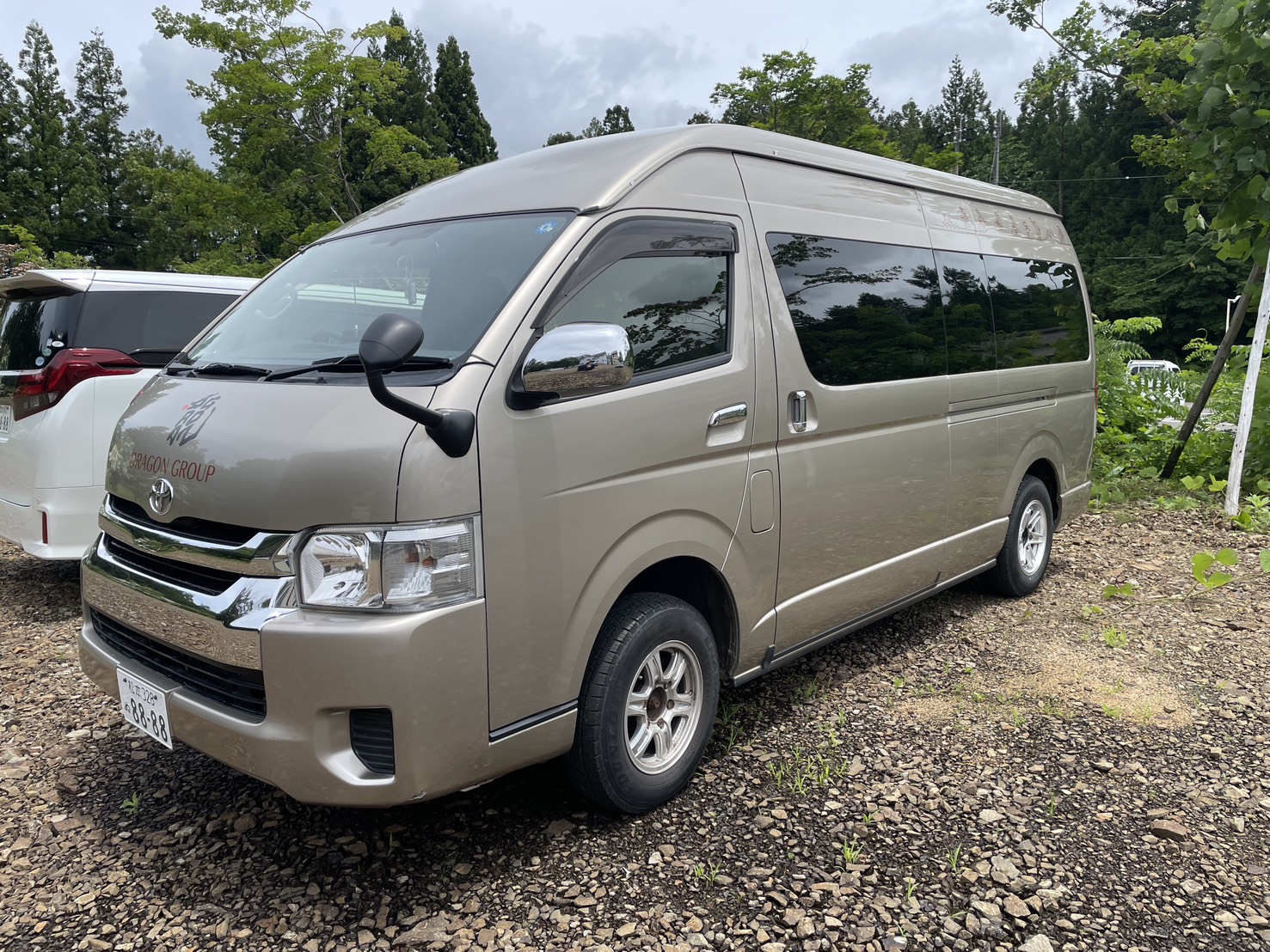 Toyota Hiace Wagon Grand Cabin（十人座商旅車）